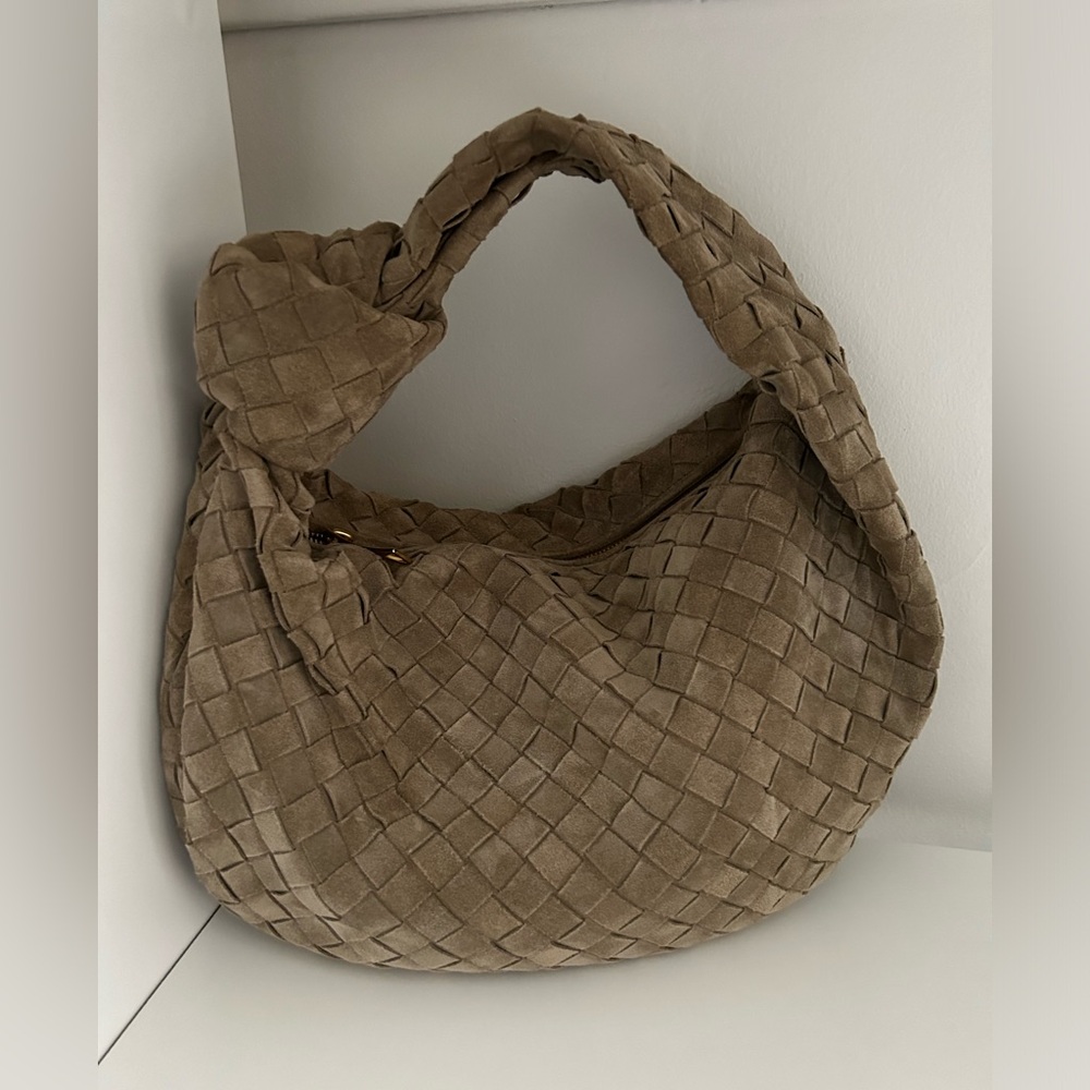 Bottega Veneta Teen Jodie Suede